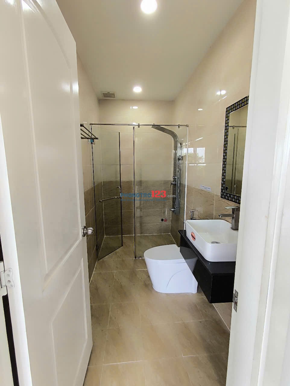 Cho thuê Căn hộ dịch vụ cao cấp