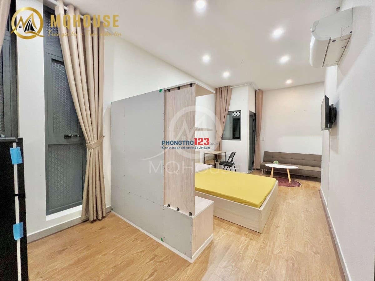 Cho thuê Studio ban công thoáng - yên tĩnh - dịch vụ tốt trục Lê Văn Sỹ giáp PN