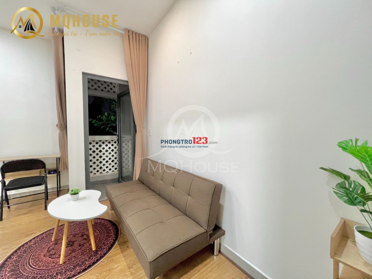 Cho thuê Studio ban công thoáng - yên tĩnh - dịch vụ tốt trục Lê Văn Sỹ giáp PN