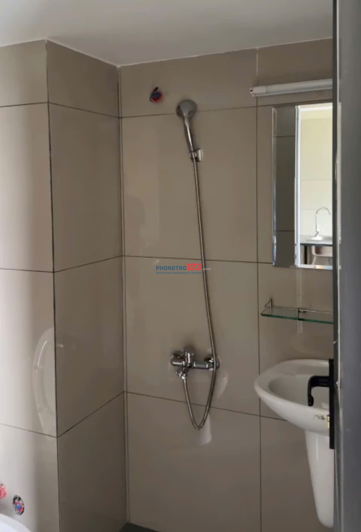 CÒN 2 Căn phòng trọ Sinh viên giá rẻ cho thuê chỉ 3,5 Tr/Tháng mới như vào ở ngay