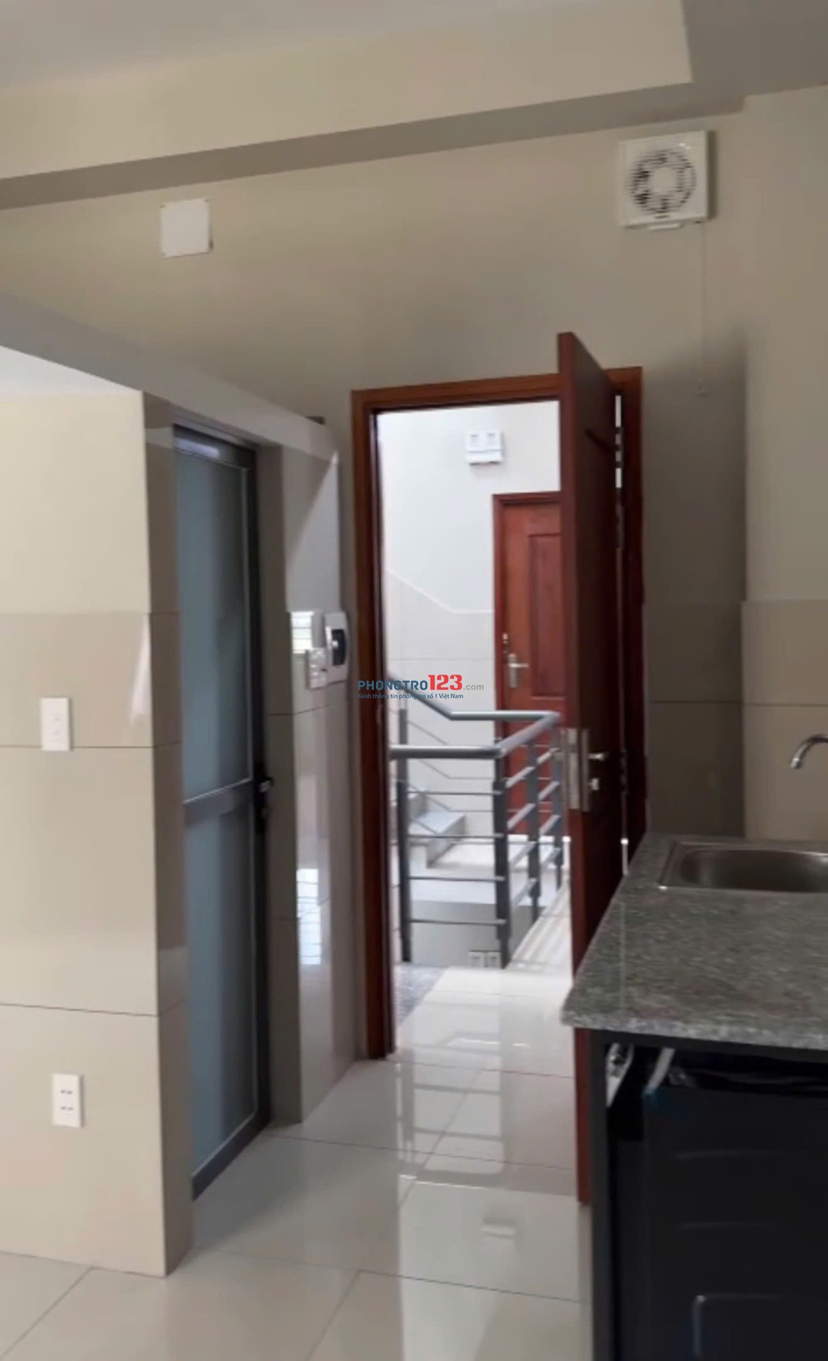 CÒN 2 Căn phòng trọ Sinh viên giá rẻ cho thuê chỉ 3,5 Tr/Tháng mới như vào ở ngay
