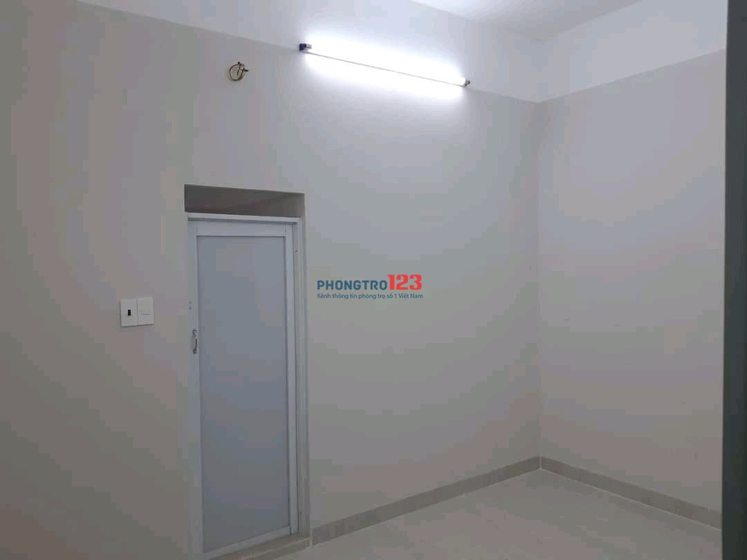 Q9 - PHÒNG TRỌ CHO NV VĂN PHÒNG & SINH VIÊN - GẦN NGÃ 4 THỦ ĐỨC