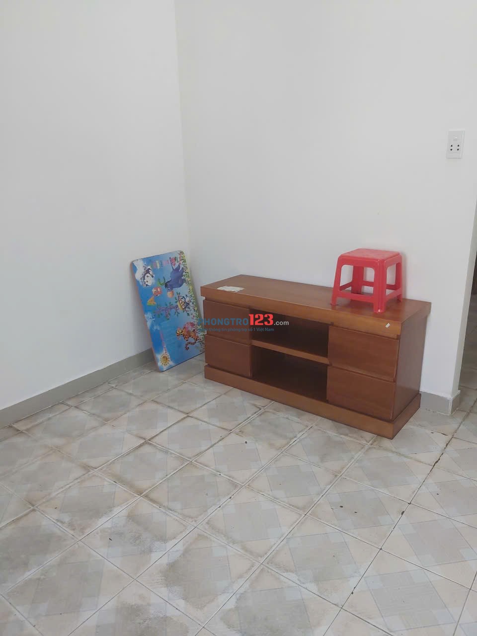 Phòng trọ 16m2 tại đường Nguyễn Minh Hoàng, Quận Tân Bình
