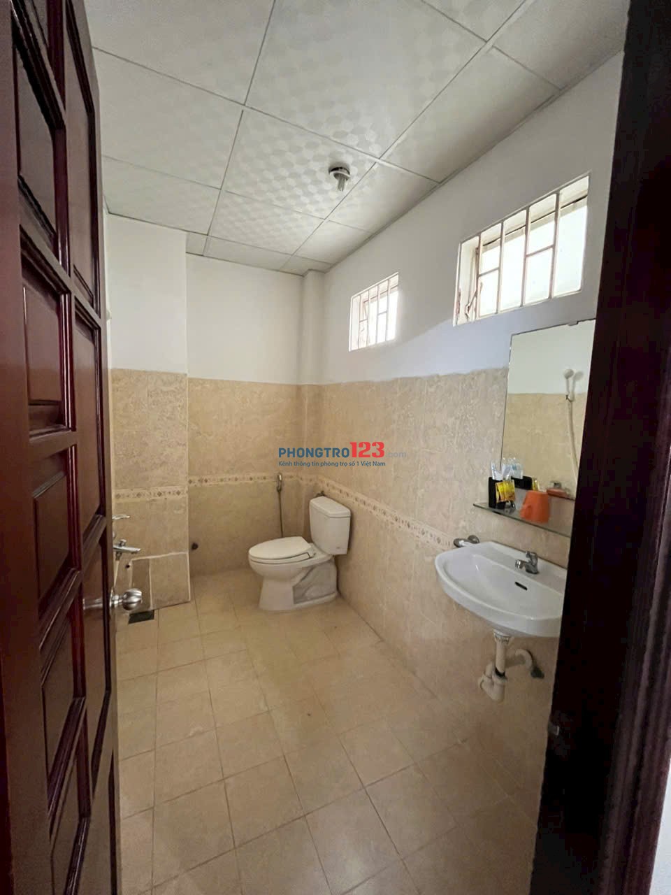Cho thuê phòng sát biển trần phú