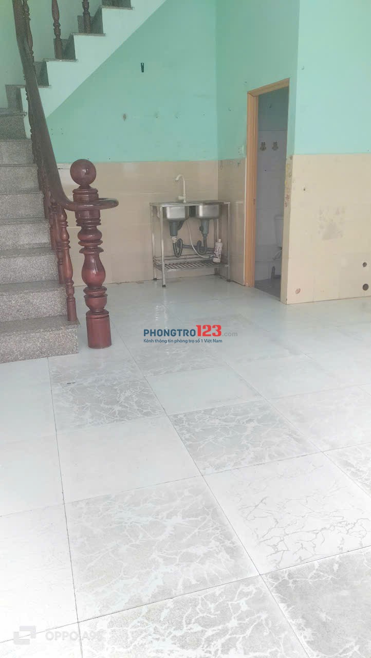 Cho Thuê Nhà Nguyên Căn, 1 trệt, 1 lầu 40m2, Giá 4.5 triệu