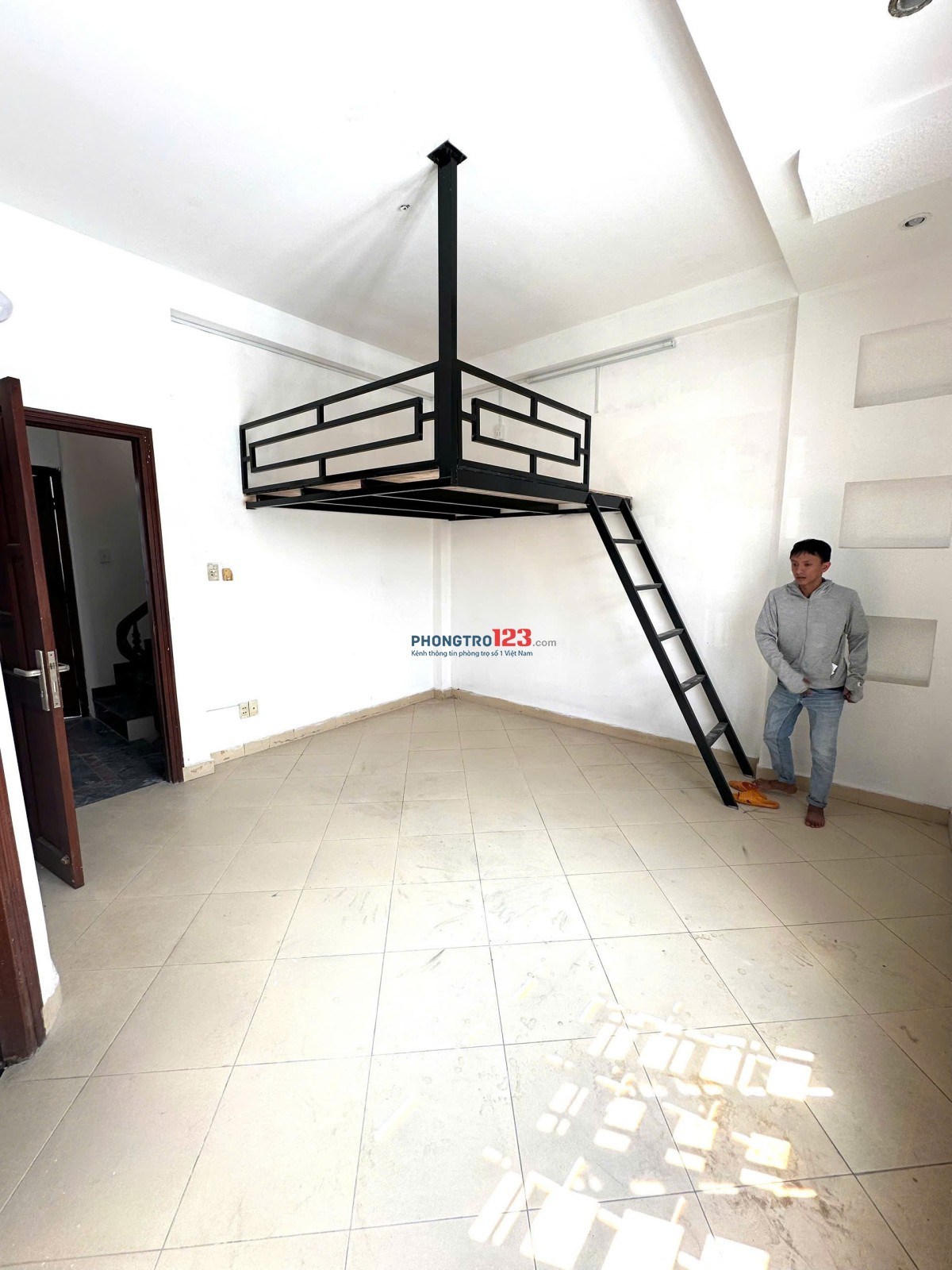 Phòng trọ mới xây Có Gác ngay Emart Phan Huy Ích Gò Vấp