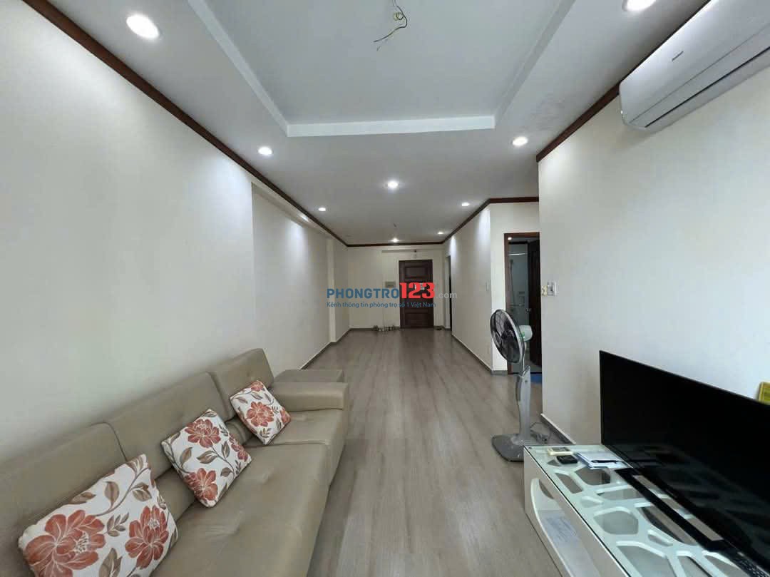 Căn hộ Oriental Plaza, Âu Cơ, Tân Phú: 14tr/th, 95m2,3pn,full NT