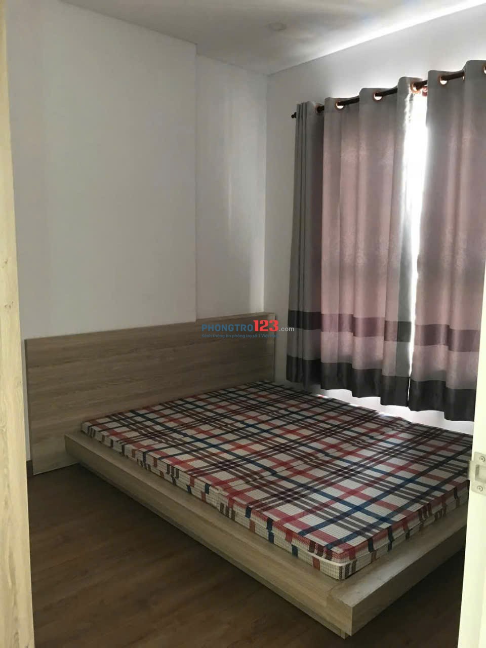 Chung cư Screc , Trường Sa,Q3:Giá 13.5tr/th căn 85m2 2p ngủ, 2wc