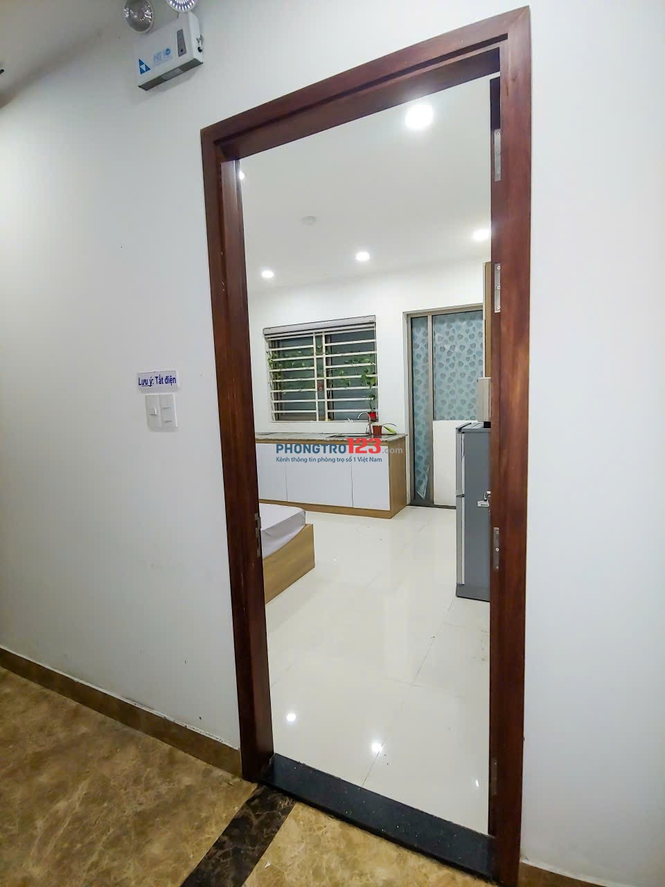 PHÒNG TRỌ FULL NT BÌNH THẠNH , CÓ THANG MÁY , HẦM GỬI XE LH: 0907 355 866