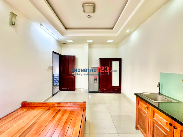Phòng 30m2 Full Nội Thất, Cửa Sổ Thoáng. Gần Lotte Mart Quận 7