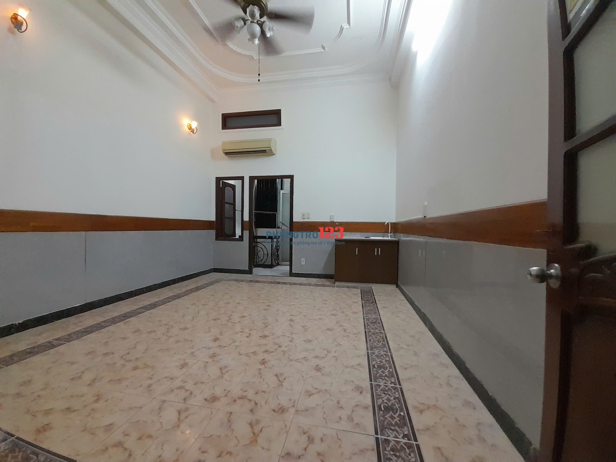 PHÒNG TRỌ FULL NỘI THẤT – GẦN TRUNG TÂM – GIÁ CHỈ 3,8 TRIỆU