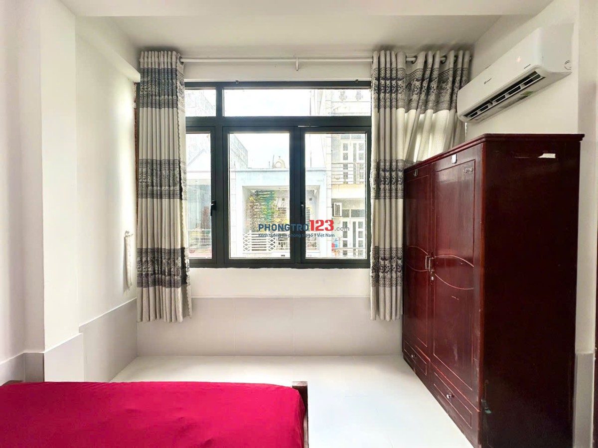 NGAY NHÀ THI ĐẤU PHÚ THỌ, ĐH BÁCH KHOA, CỬA SỔ THOÁNG, NỘI THẤT MỚI 100%