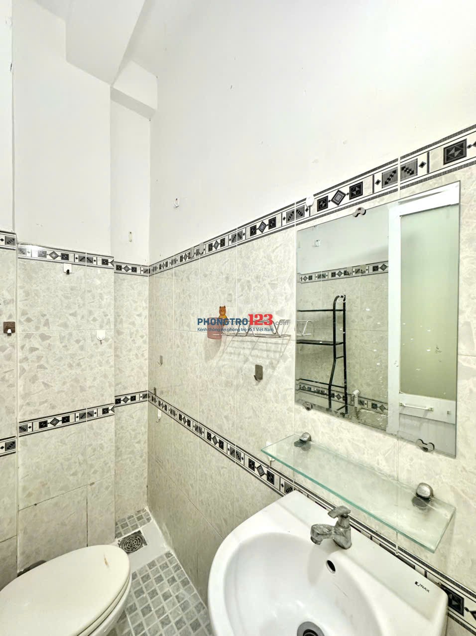 NGAY NHÀ THI ĐẤU PHÚ THỌ, ĐH BÁCH KHOA, CỬA SỔ THOÁNG, NỘI THẤT MỚI 100%