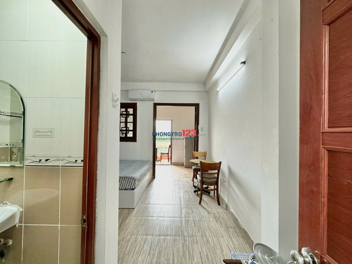 CHO THUÊ CĂN 1 PHÒNG NGỦ TÁCH BẾP - BAN CÔNG NGAY AN KHÁNH GIÁ CHỈ 4TR8