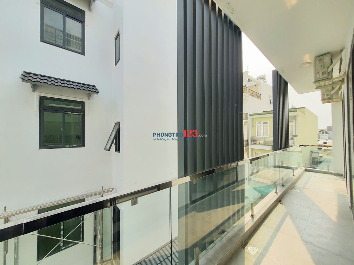 Phòng Trọ 25m² Full Nội Thất Có Ban Công Ngay Nguyễn Gia Trí, Bình Thạnh - Gần Hutech, GTVT, FTU