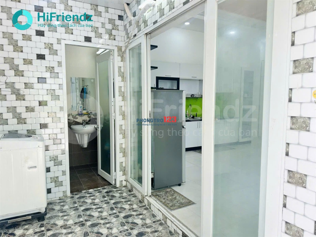 Cho thuê Phòng siêu rộng 40m2, full nội thất, gần Trương Văn Bang, Thạnh Mỹ Lợi, Quận 2
