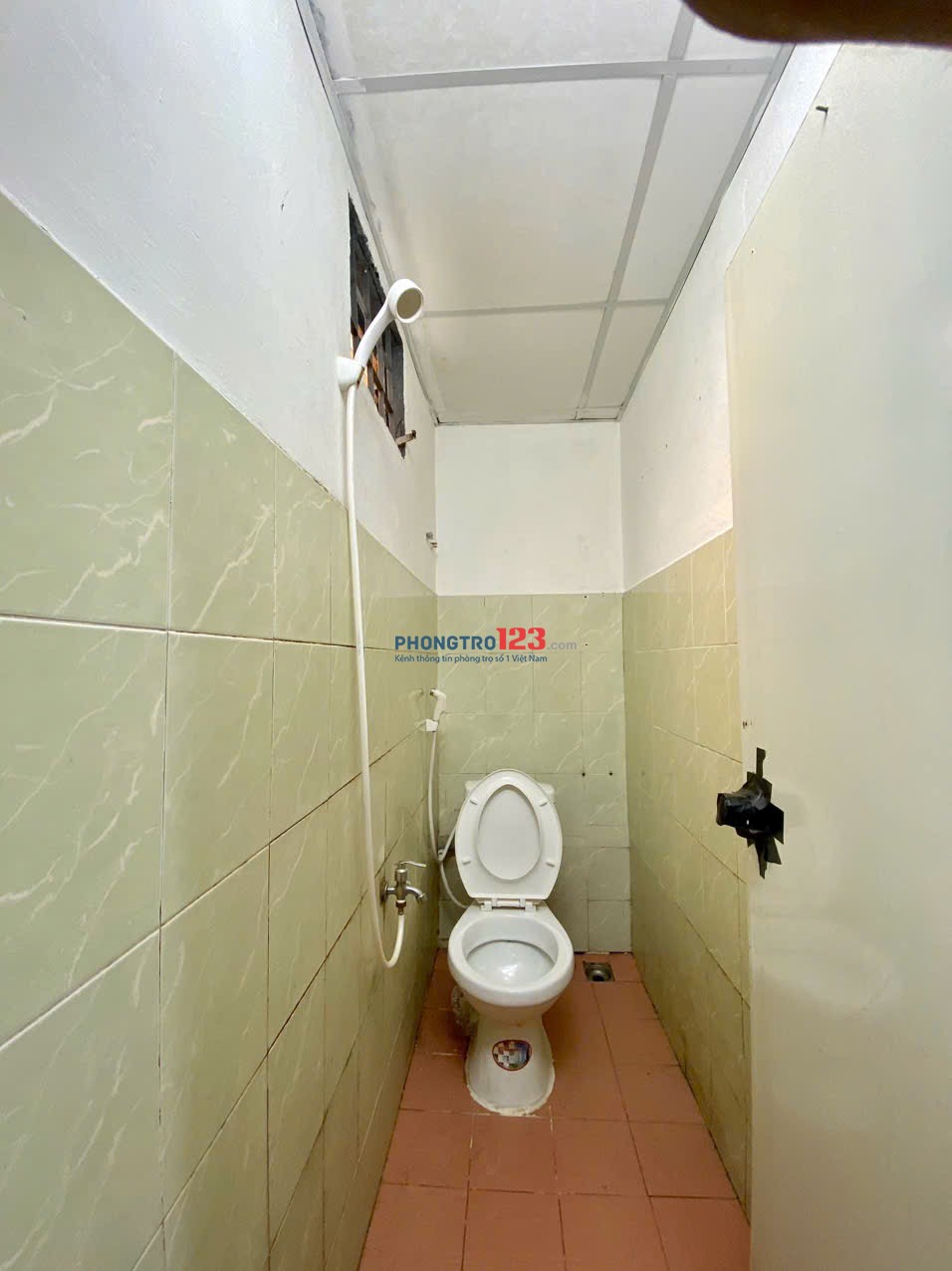 CHÍNH CHỦ Cho Thuê Phòng Trọ Có Gác - Rộng 40m2 - Cửa Sổ Thoáng -Cầu Rạch Ông - Trần Xuân Soạn - Q7