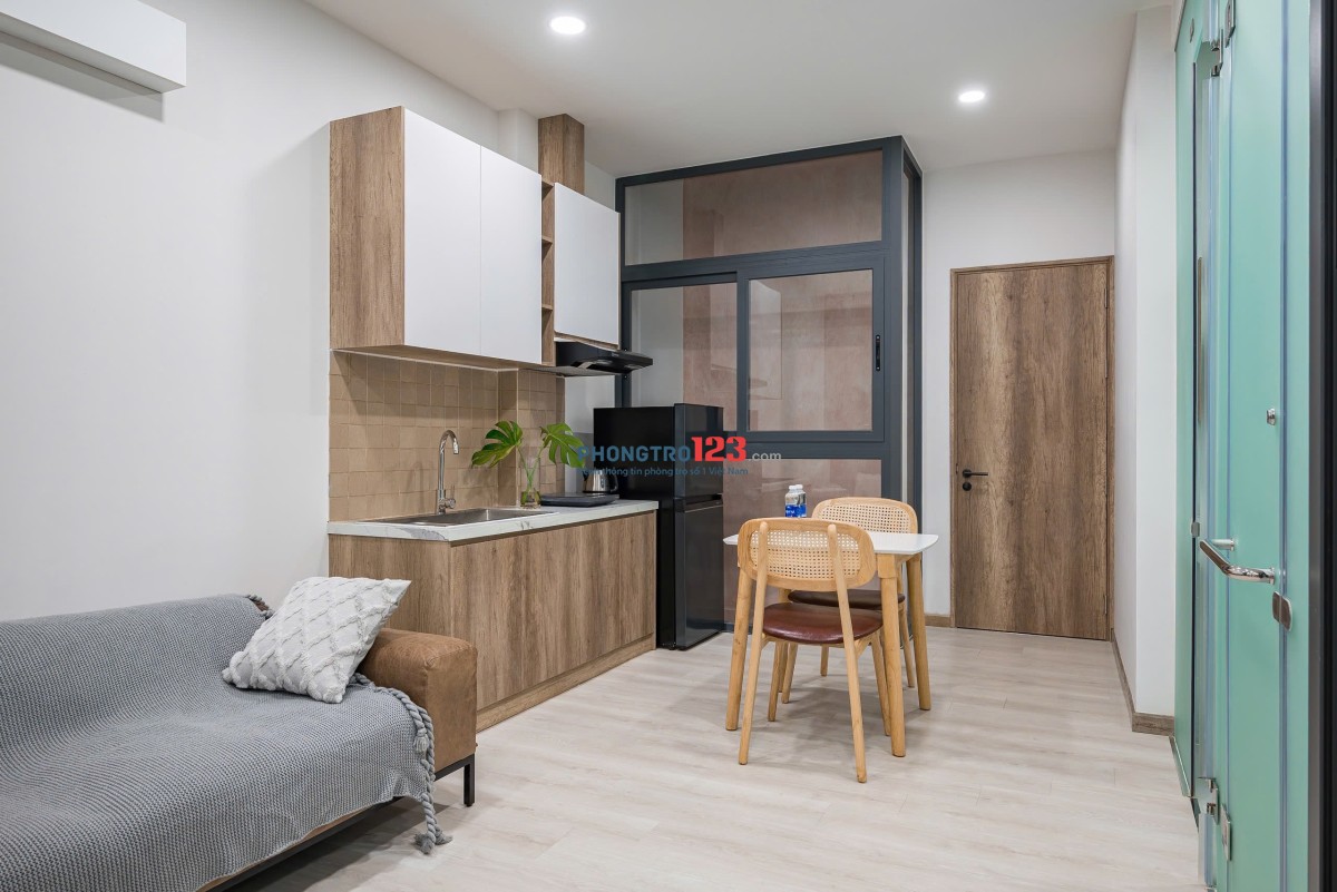 CHO THUÊ CĂN HỘ 2 PN NGAY CMT8