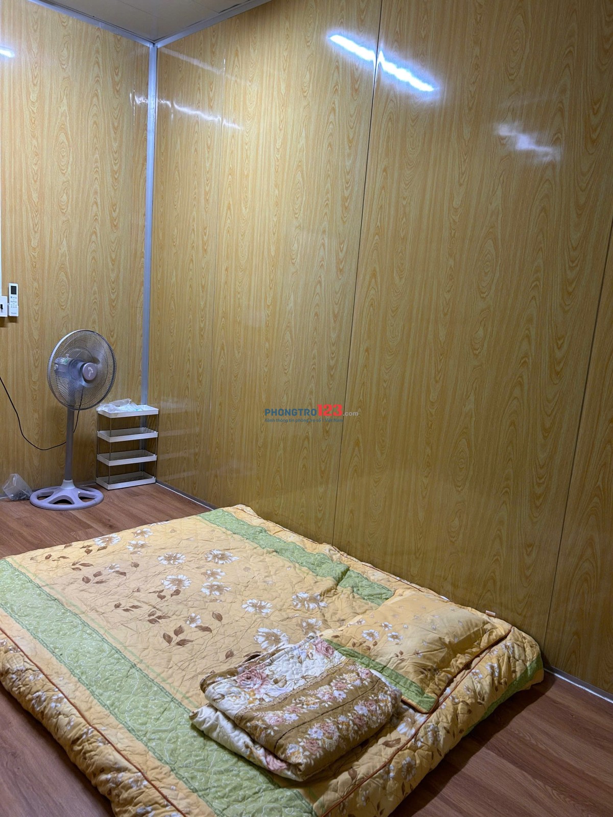 Chính chủ cần cho thuê phòng 14m2 ngay cạnh financial building 34 Bạch đằng, phường 2, Tân Bình