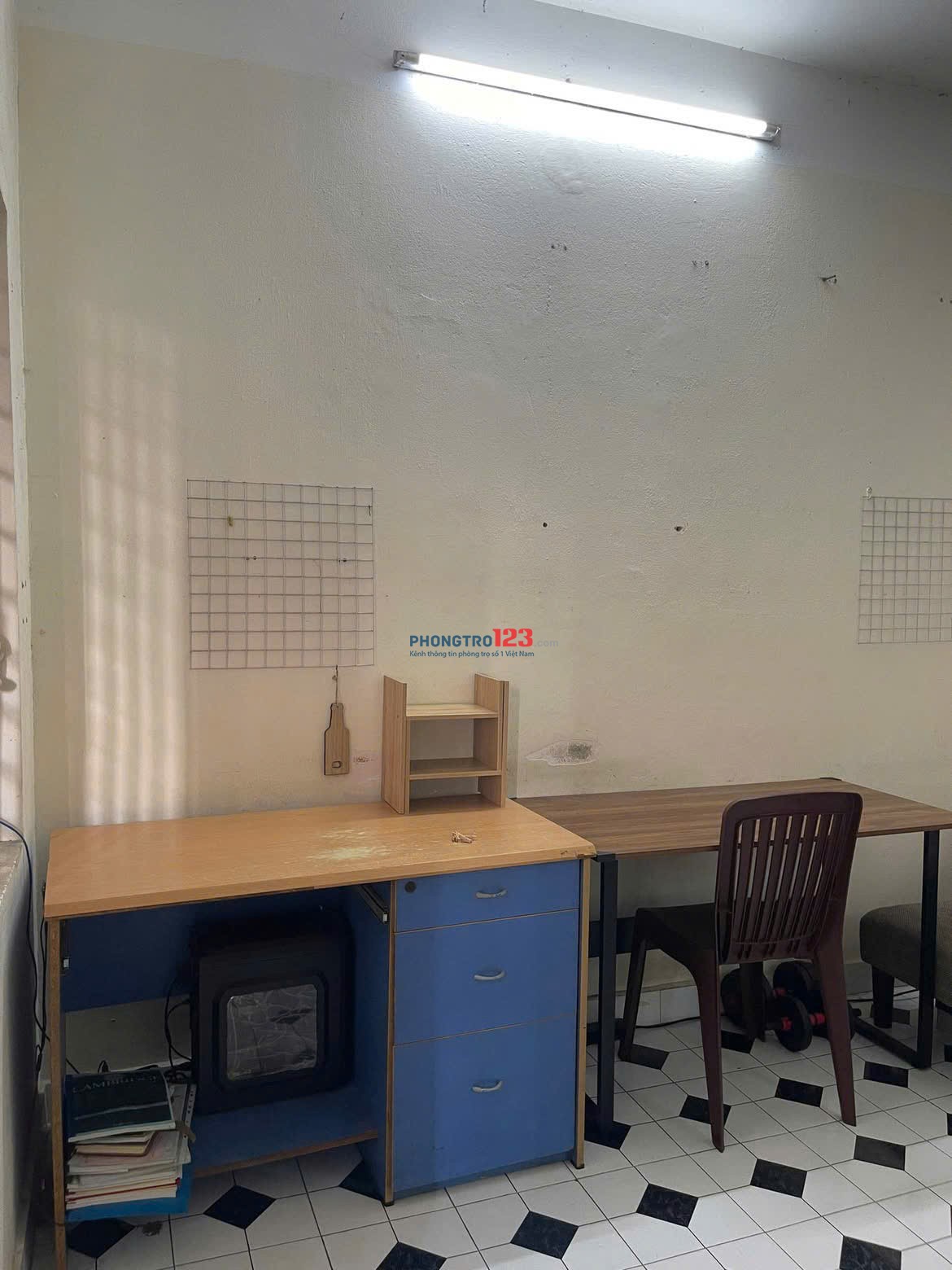 [Tìm nam ở ghép] Căn hộ 60m2 2PN 1NVS đường Phan Đăng Lưu, Phú Nhuận