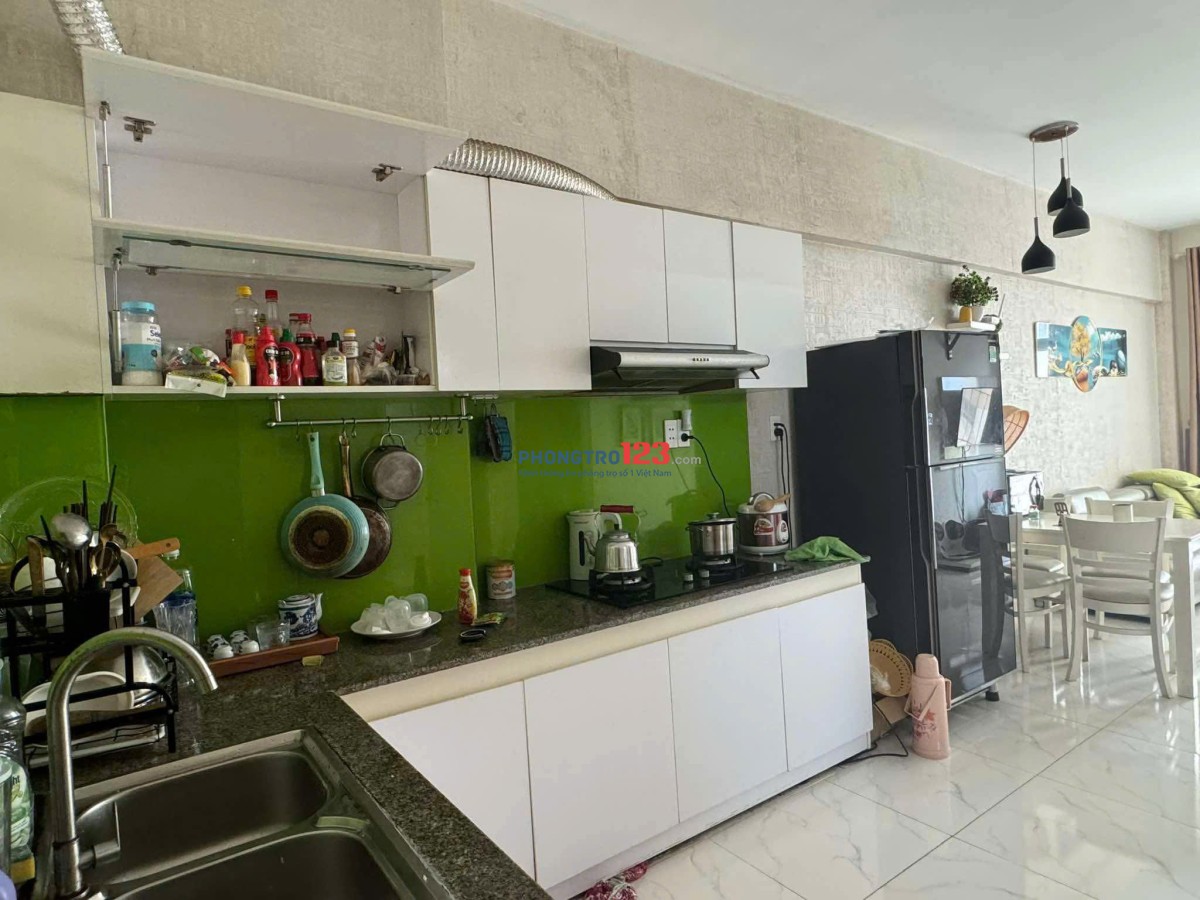 CH 10A Trần Nhật Duật, Tân Định, Q1: 75m2, 2PN, nội thất 12tr