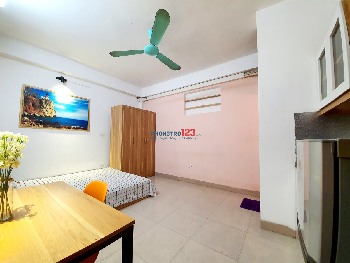 111 TRIỀU KHÚC - STUDIO FULL ĐỒ - CÁCH TRƯỜNG UTT 500M - NGAY ĐẦU NGÕ