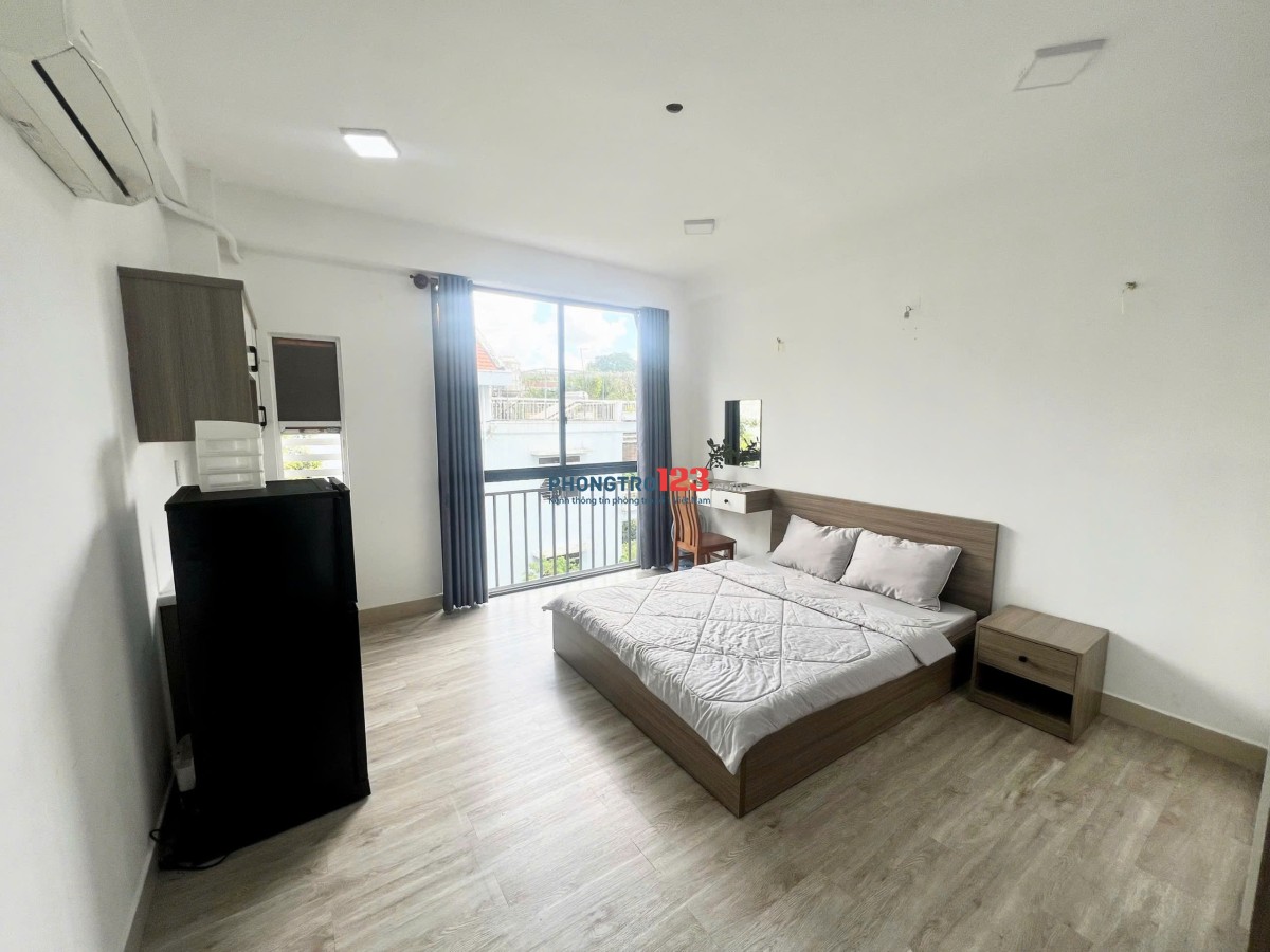 Cho thuê studio 35m2 đầy đủ nội thất cao cấp, ban công lớn tại Ngô Đức Kế , Bình Thạnh gần Quận 1