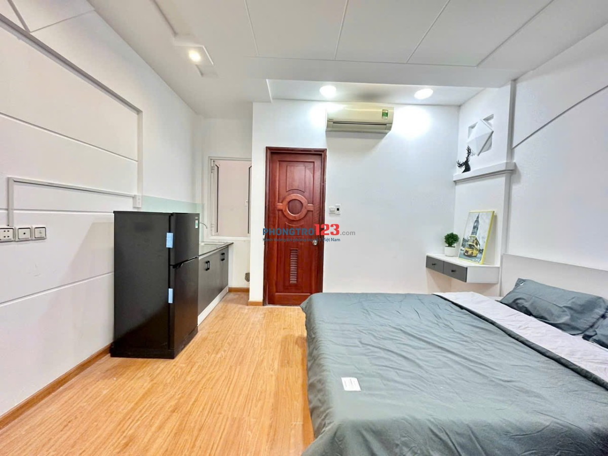 Cho thuê phòng studio 35m2 tại Phùng Văn Cung, Phú Nhuận gần Quận 1, sân bay TSN