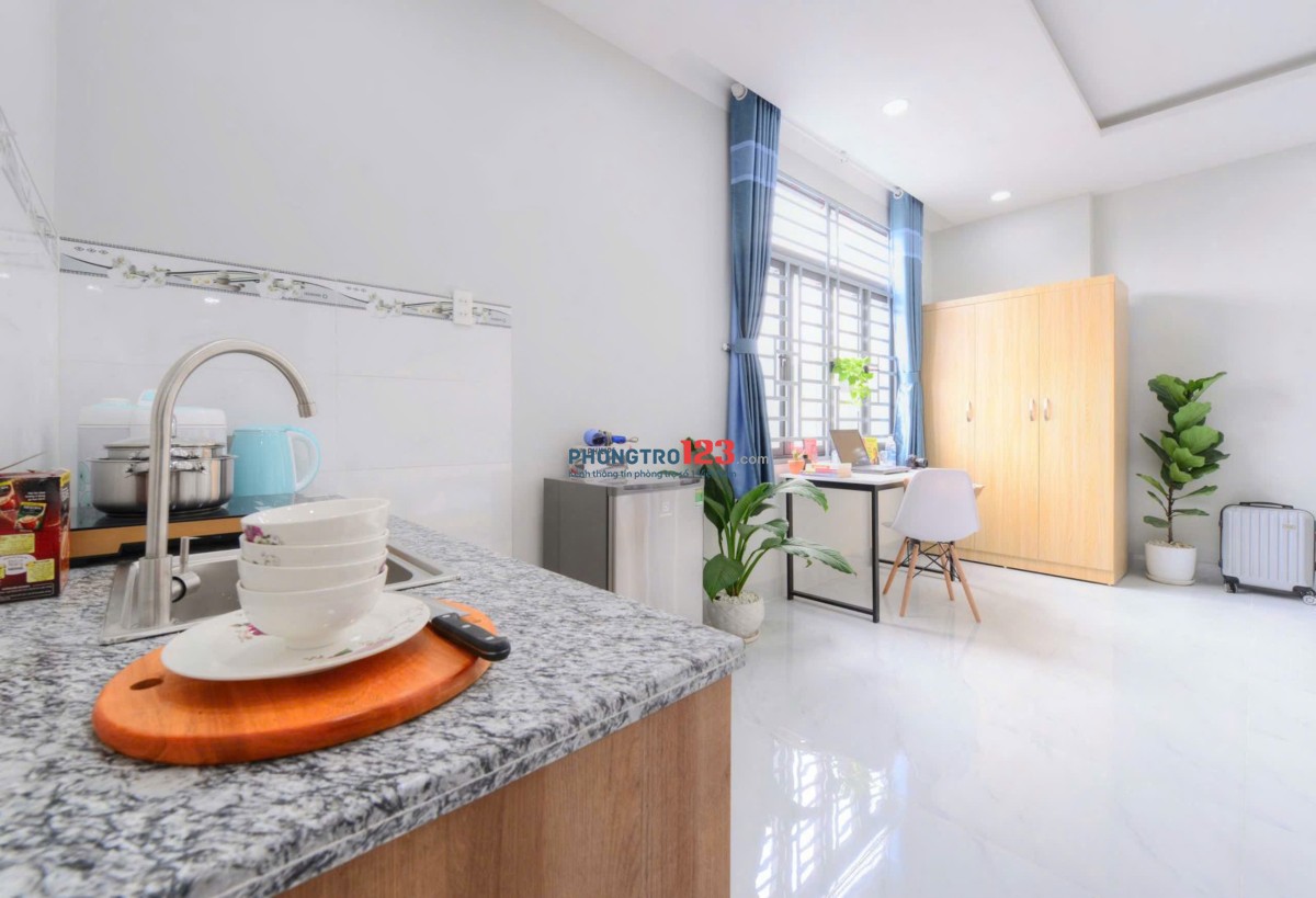 Phòng trọ 25m2 full nội thất Bình Thạnh giáp Q1, Q3, Phú Nhuận gần chợ Bà Chiểu ngay Phan Bội Châu