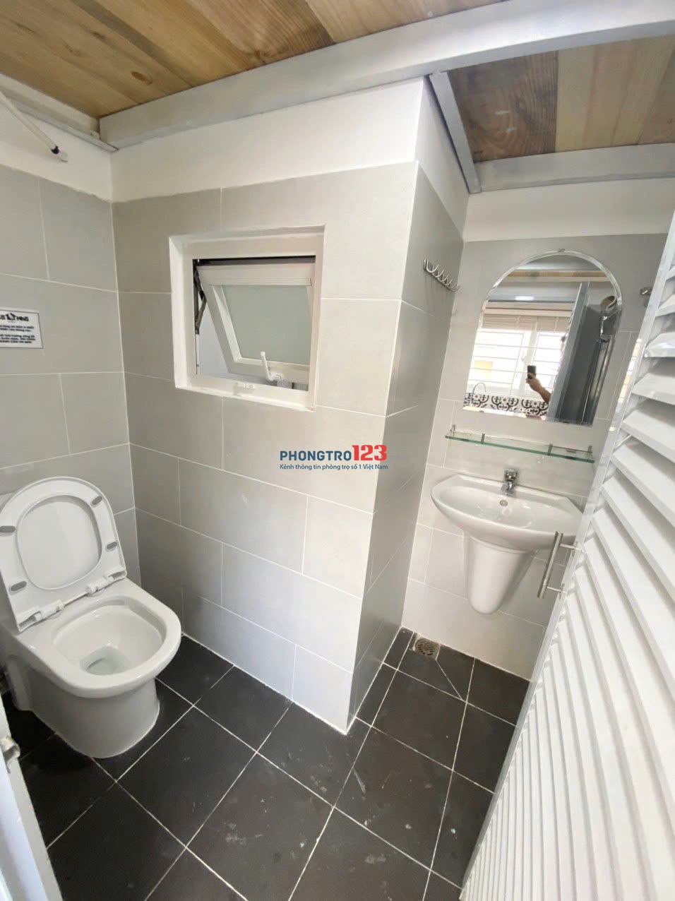 Phòng Trọ Mới, Tiện Nghi Đầy Đủ Tại 261 Chu Văn An, Bình Thạnh - Giá Tốt! Ở được 3-4 Người