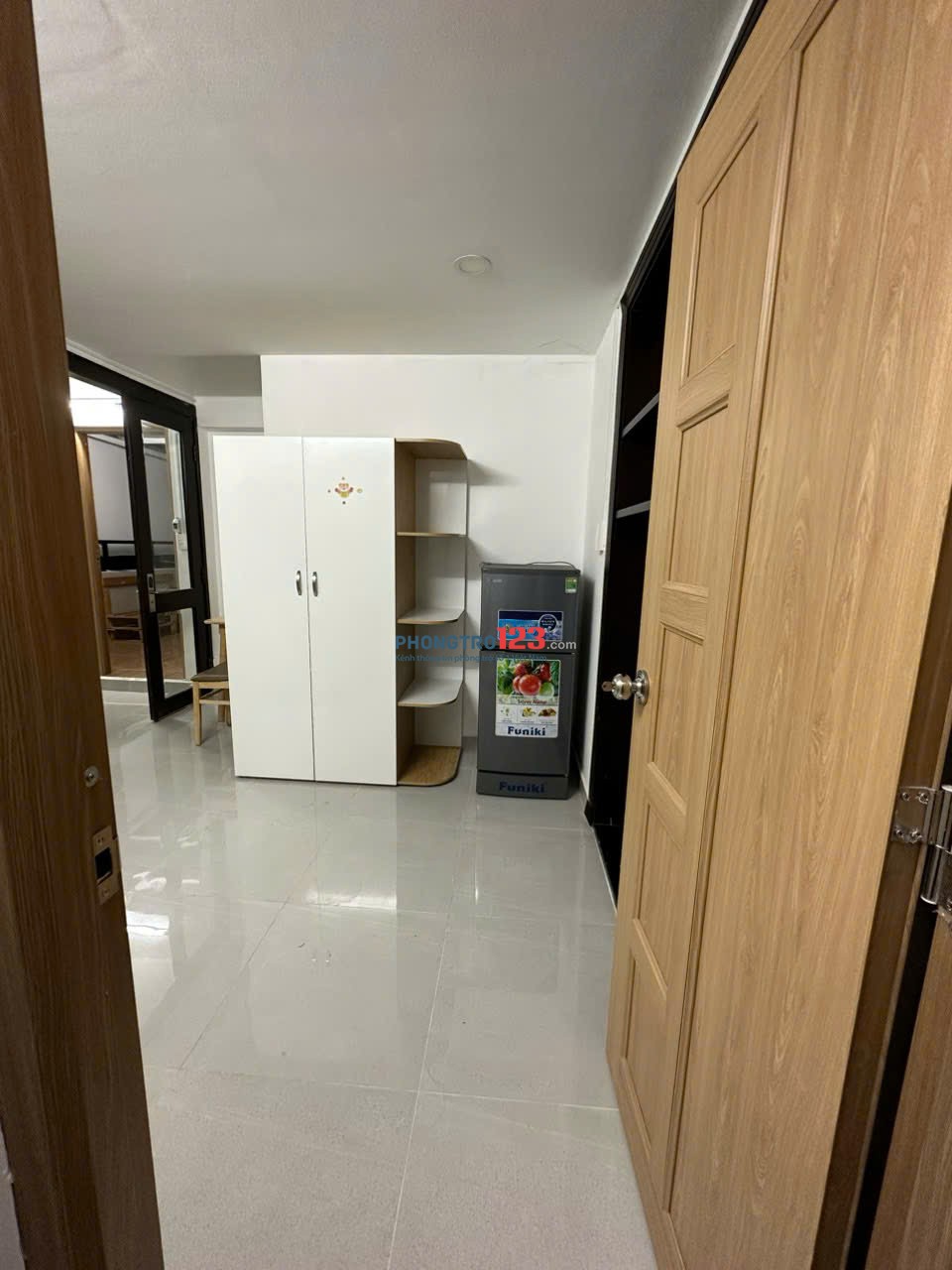 Căn hộ thoáng mát, 1 phòng ngủ, PK và khu bếp riêng - 224/22 Lý Thường Kiệt, P.14, Q.10 Gần ĐH BKhoa