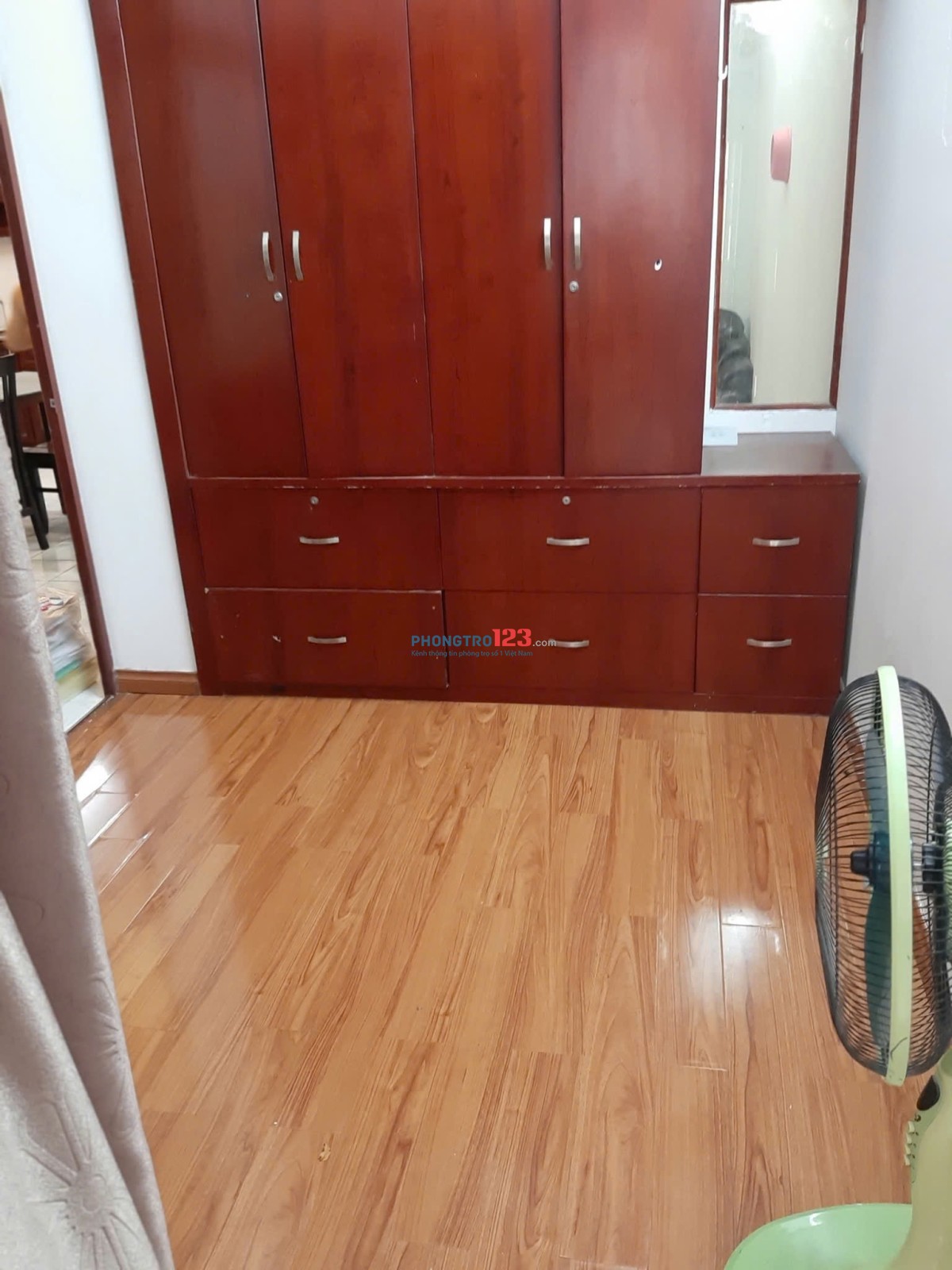 Sacomreal 584, Lũy Bán Bích,Tân Phú - 80m2, 2p ngủ, giá 9,5tr/th
