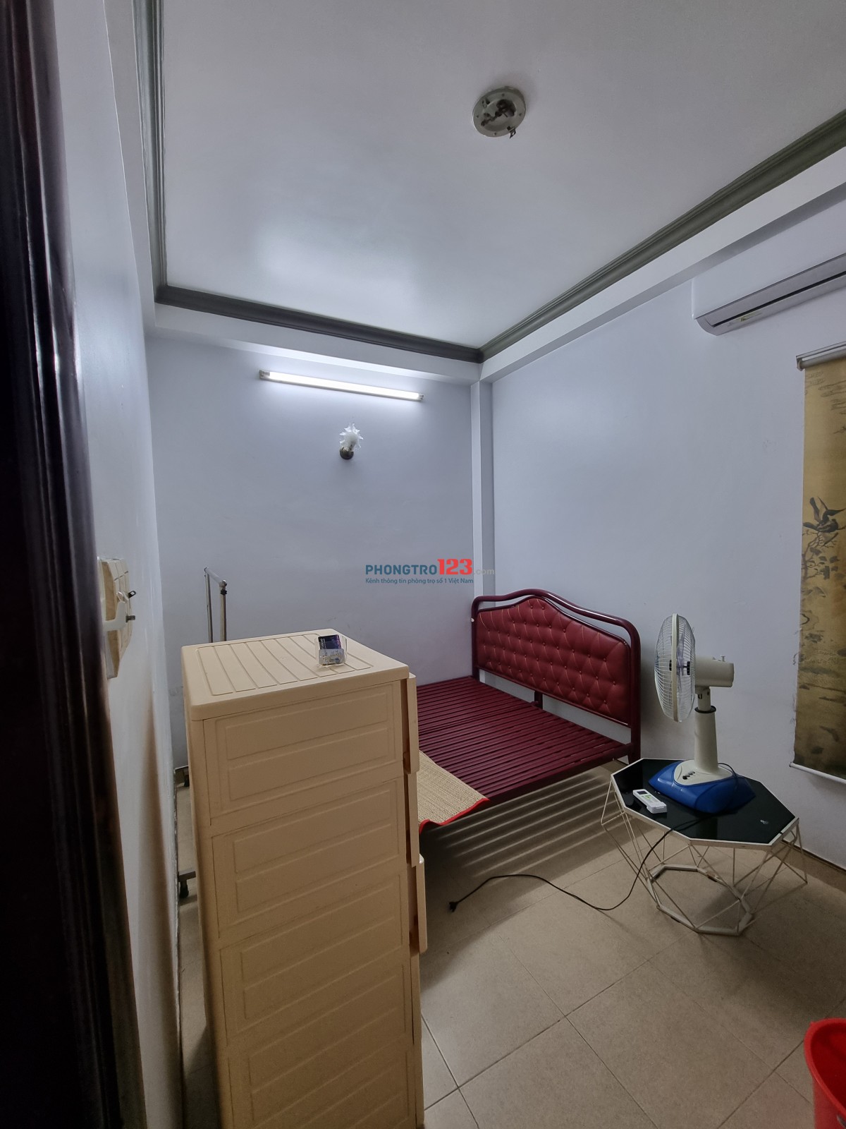 Cho nữ thuê phòng, phòng có máy lạnh tại Hòa Bình, quận 11