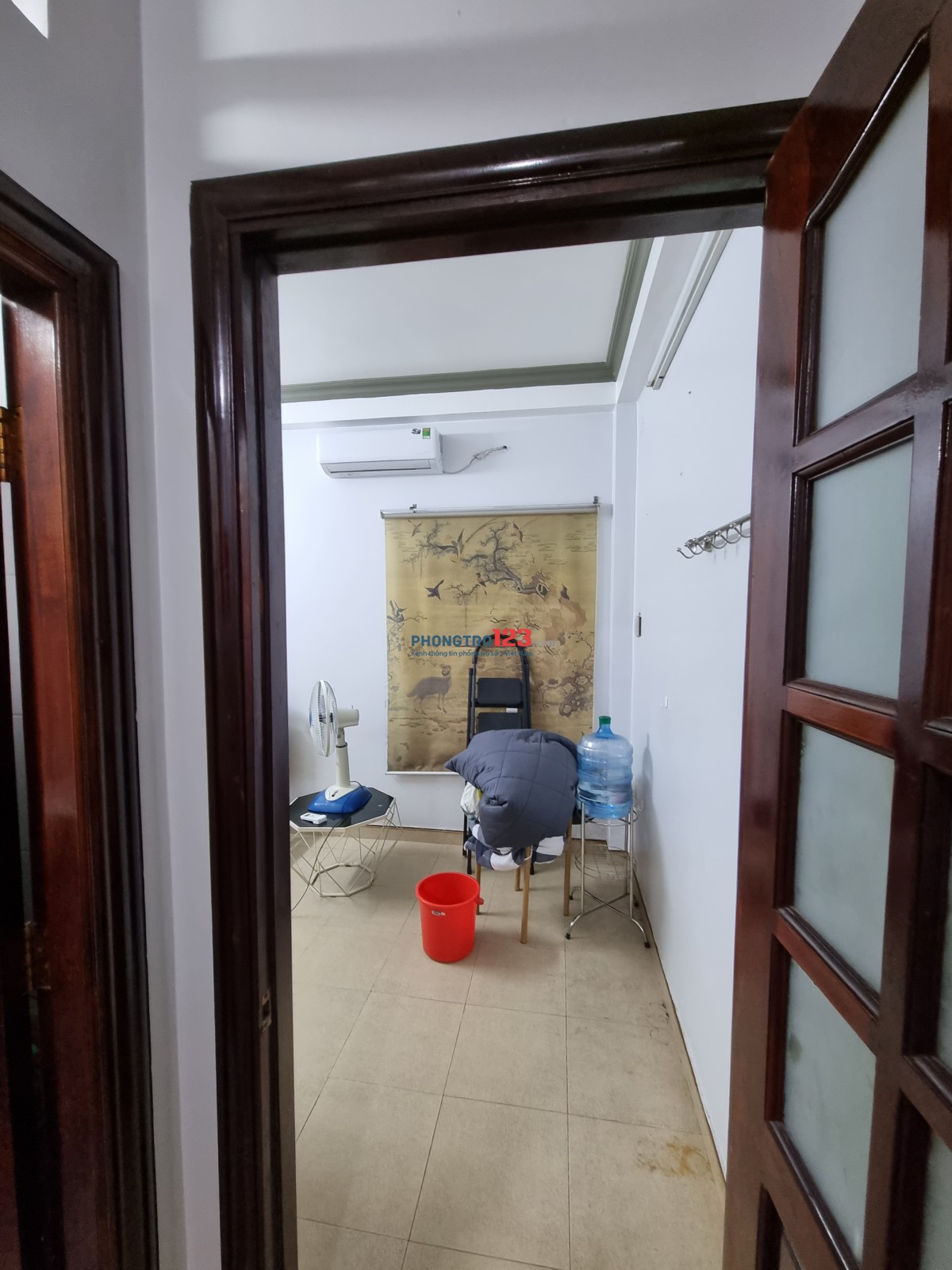 Cho nữ thuê phòng, phòng có máy lạnh tại Hòa Bình, quận 11