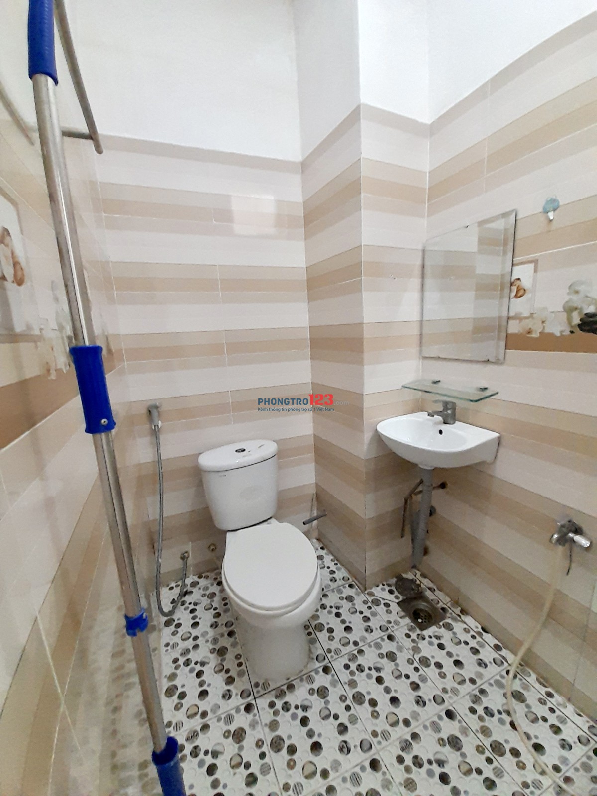 Phòng sẵn máy lạnh - Nam Kỳ Khởi Nghĩa Q3