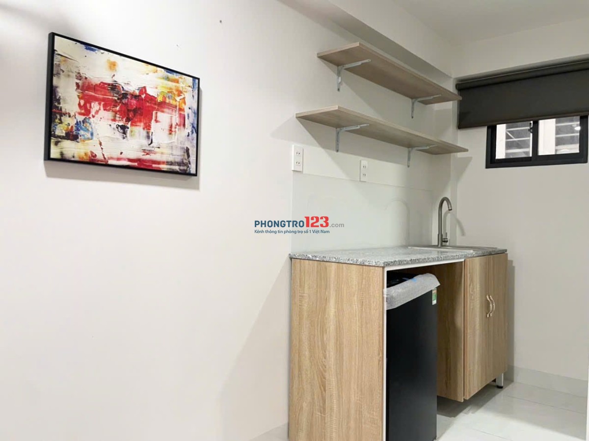PHÒNG ĐẸP, CỬA SỔ THOÁNG NGAY VỊ TRÍ TRUNG TÂM QUẬN 7