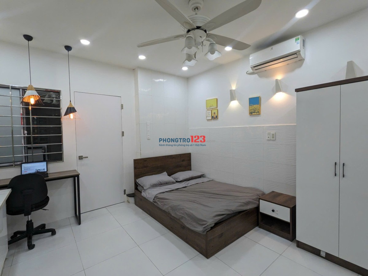 Phòng trọ full nội thất cửa sổ trời cho thuê ở Bình Lợi gần GigaMall, Emart Phan Văn Trị, Bình Thạnh