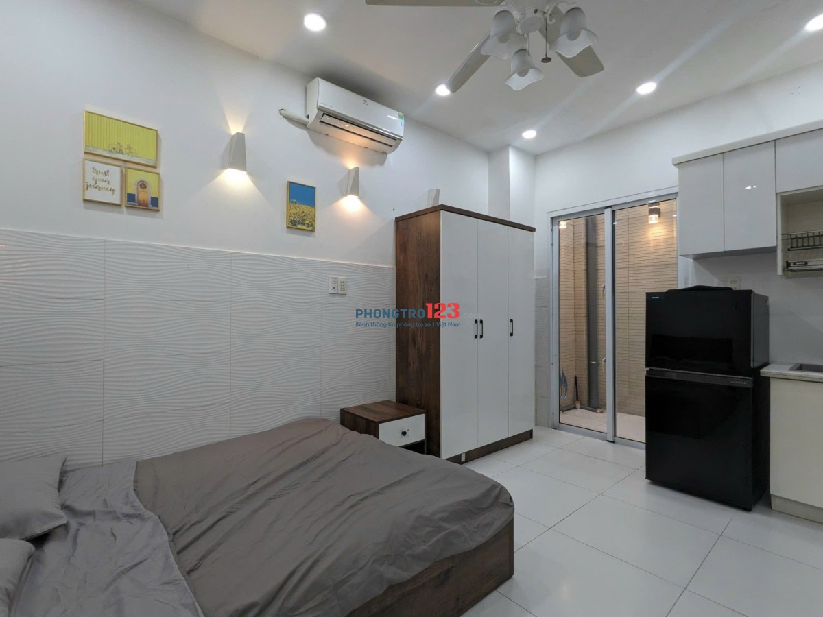 Phòng trọ full nội thất cửa sổ trời cho thuê ở Bình Lợi gần GigaMall, Emart Phan Văn Trị, Bình Thạnh
