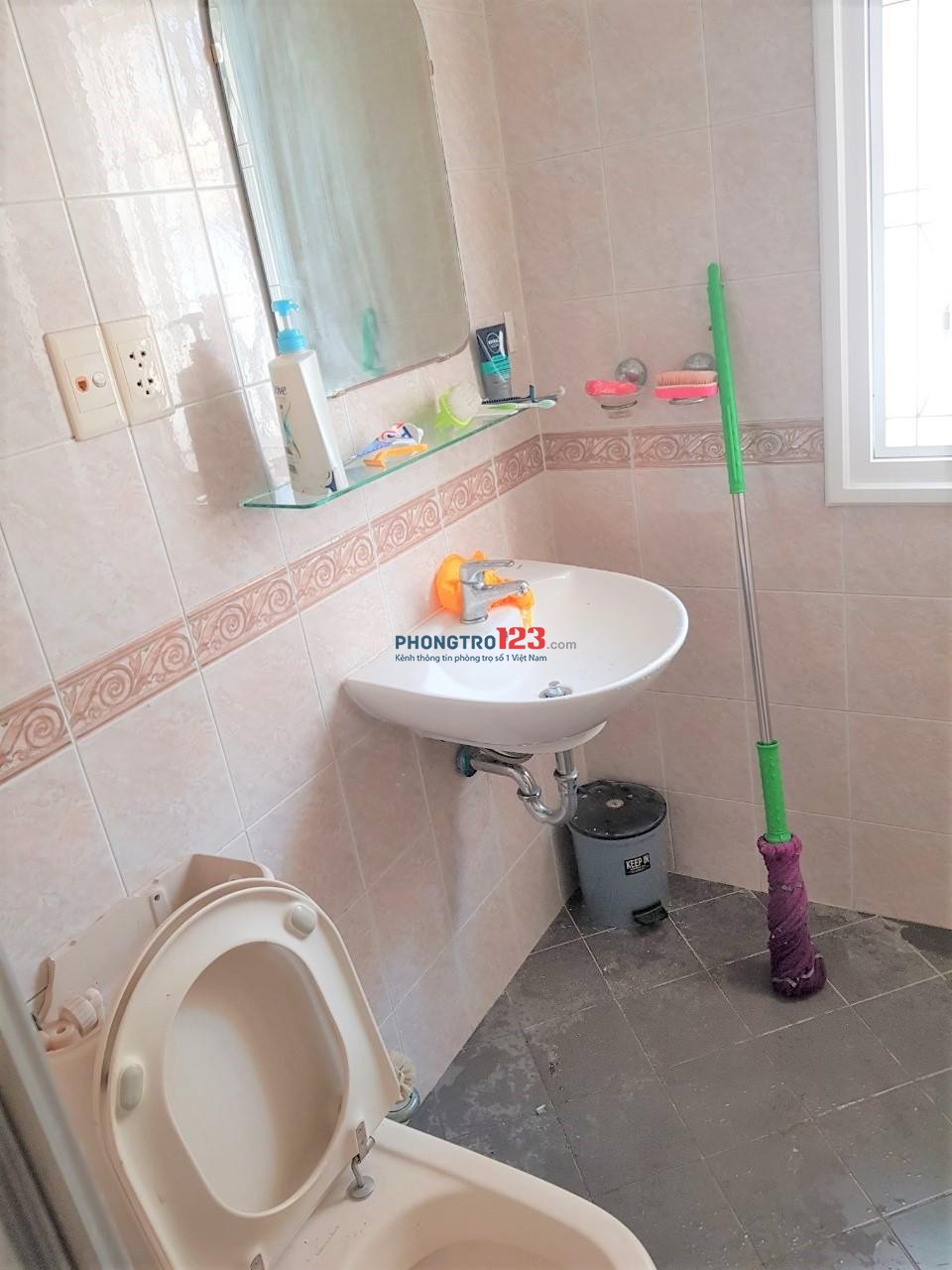 Phòng giá rẻ gần sân bay Tân Sơn Nhất, 3500k/tháng