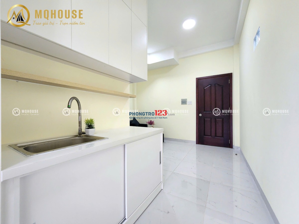 CHO THUÊ CHDV 1PN BAN CÔNG 45M2 NHÀ MỚI GẦN ETOWN CỘNG HÒA - GA T3 MỚI