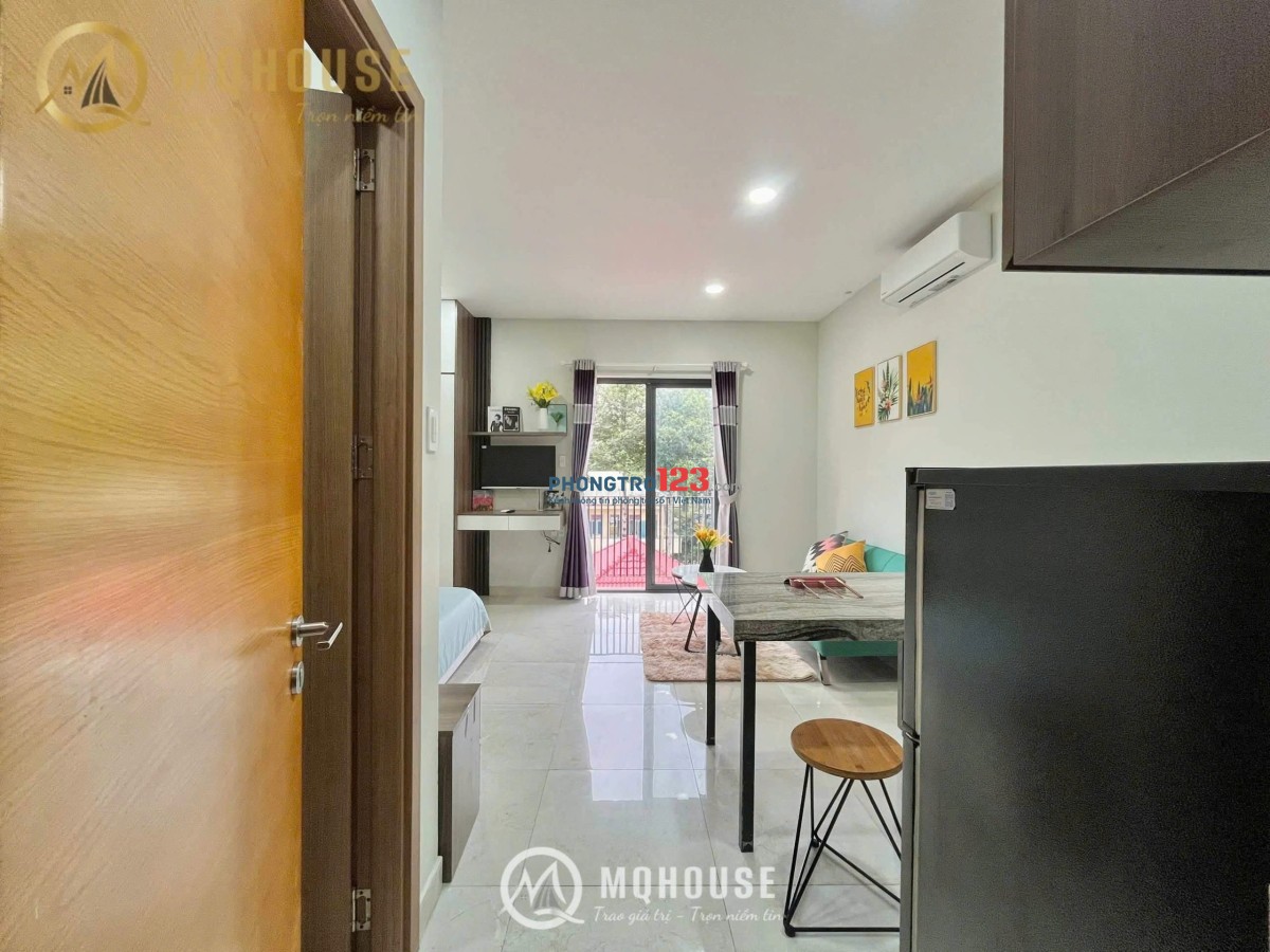 Cho thuê Studio ban công thoáng - yên tĩnh - dịch vụ tốt trục Lê Văn Sỹ giáp PN