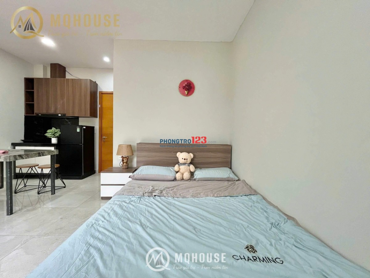 Cho thuê Studio ban công thoáng - yên tĩnh - dịch vụ tốt trục Lê Văn Sỹ giáp PN