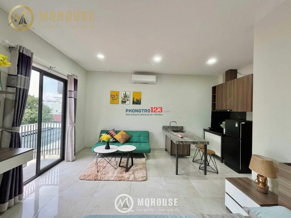 Cho thuê Studio ban công thoáng - yên tĩnh - dịch vụ tốt trục Lê Văn Sỹ giáp PN