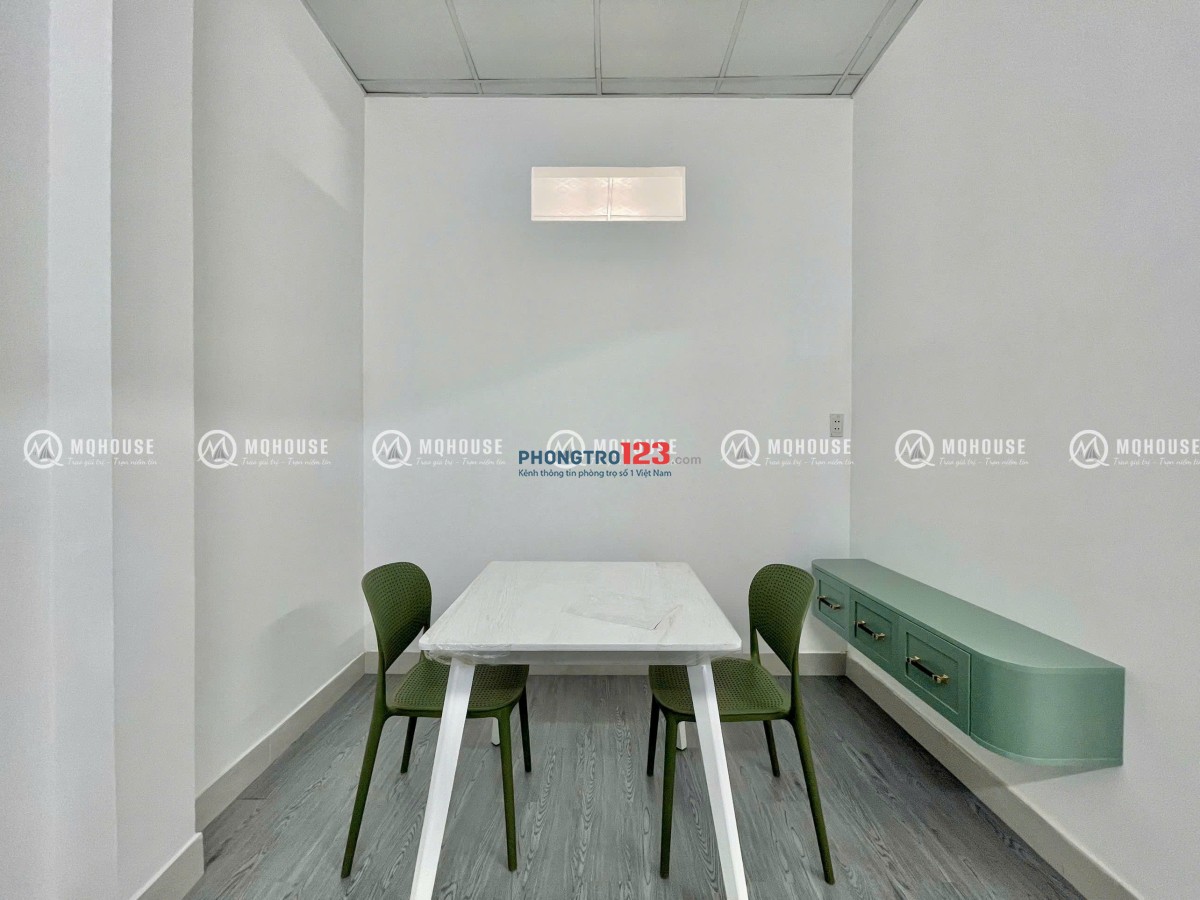 CHO THUÊ CHDV 1PN BAN CÔNG 40M2 MỚI 100% NGAY BỜ KÈ HOÀNG SA GIÁP PN, Q3, BT