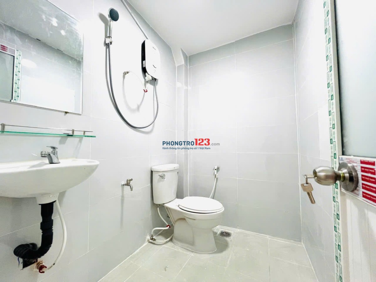 1PHÒNG NGỦ 30M2 BAN CÔNG TO KẾ BÊN CHỢ BÀ CHIỂU - CÓ MÁY LỌC NƯỚC MIỄN PHÍ VÀ MÁY GIẶT RIÊNG