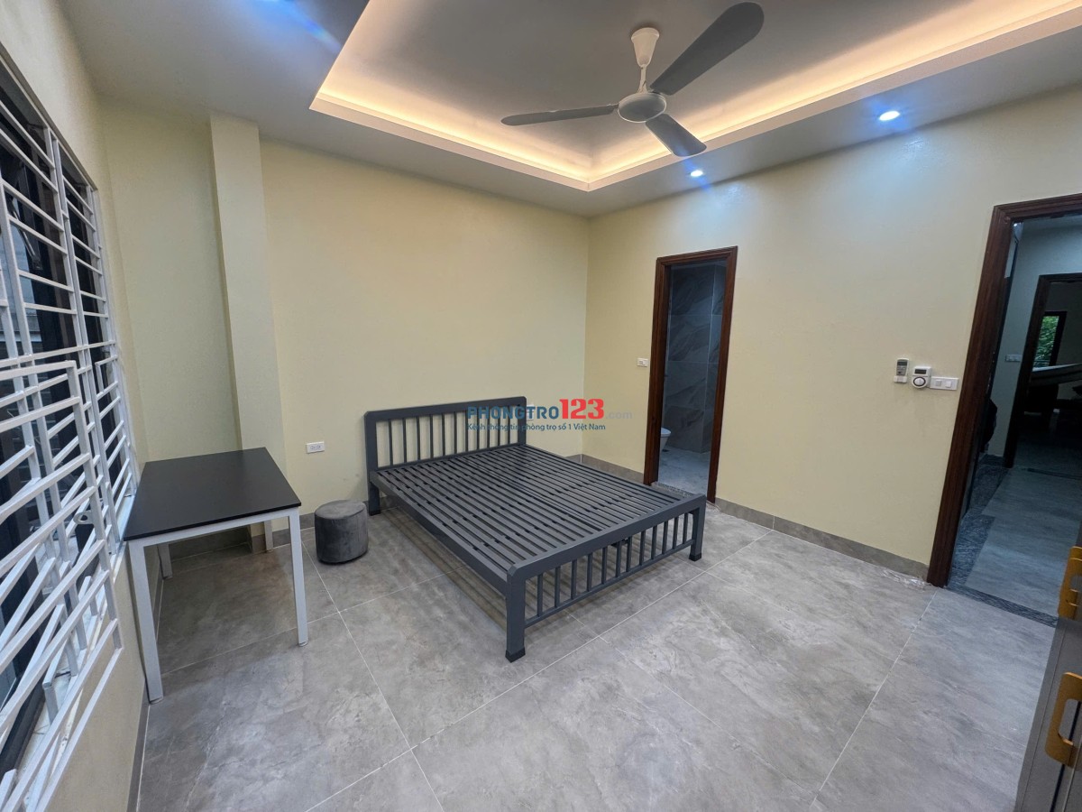 CHO THUÊ PHÒNG MỚI TINH CHƯA BÓC SEAL CÓ THANG MÁY CẠNH CHỢ VĂN LA HÀ ĐÔNG