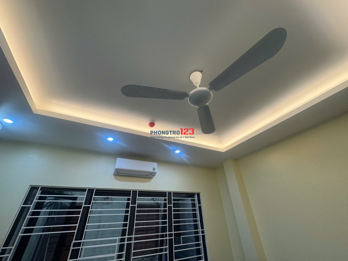 CHO THUÊ PHÒNG MỚI TINH CHƯA BÓC SEAL CÓ THANG MÁY CẠNH CHỢ VĂN LA HÀ ĐÔNG