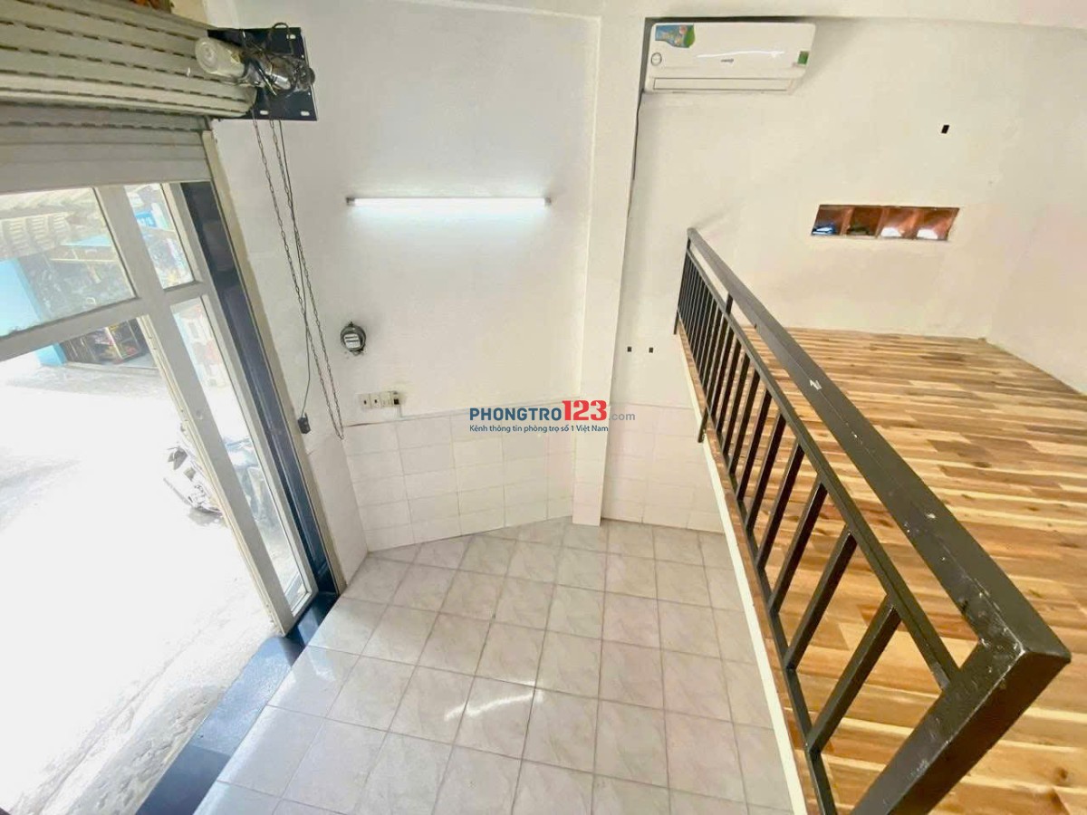 KIÔT KINH DOANH TỰ DO NGAY 763 TRƯỜNG CHINH GIÁ CHỈ 4TR5 SẴN MÁY LẠNH, CÓ GÁC KỆ BẾP CÓ THỂ NGỦ LẠI