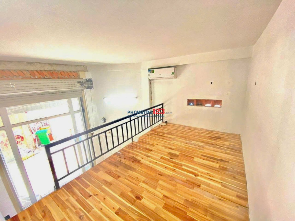 KIÔT KINH DOANH TỰ DO NGAY 763 TRƯỜNG CHINH GIÁ CHỈ 4TR5 SẴN MÁY LẠNH, CÓ GÁC KỆ BẾP CÓ THỂ NGỦ LẠI