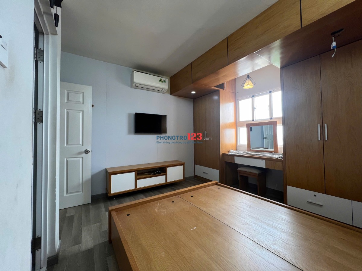 Chính chủ cho thuê chung cư Bàu Cát 2 Full nội thất 2PN 2WC 80m2